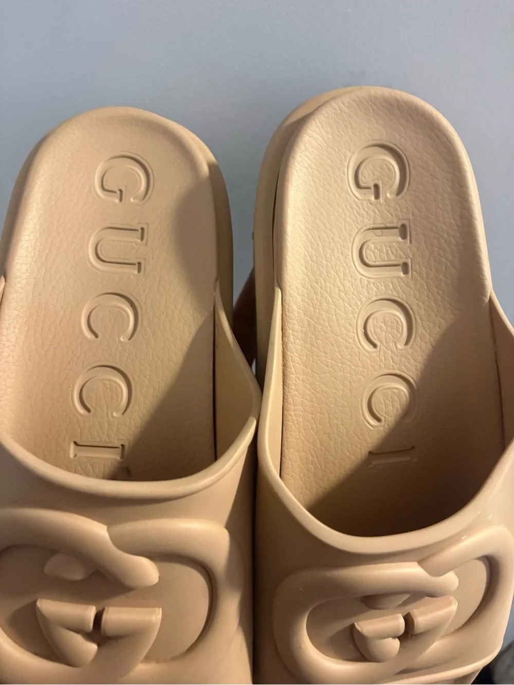 Gucci platform slide